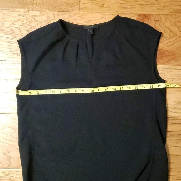 J. Crew Black Shell Top Cap Sleeve Size 2 Small Sleeveless - Picture 4 of 7